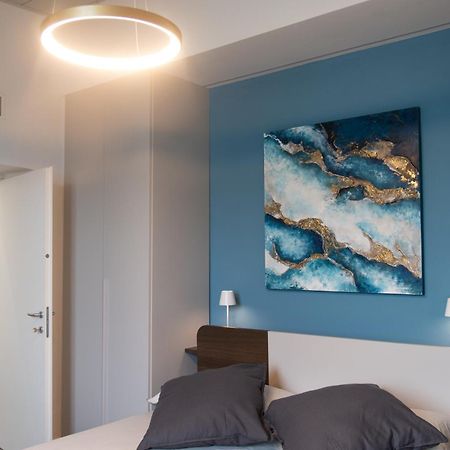 Tra Il Borgo E Il Lago Lovere Bagian luar foto