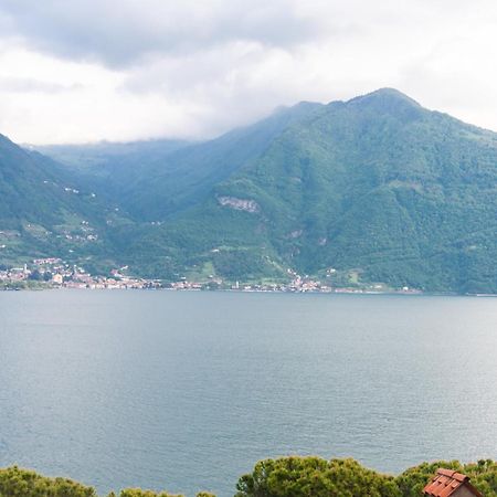 Tra Il Borgo E Il Lago Lovere Bagian luar foto